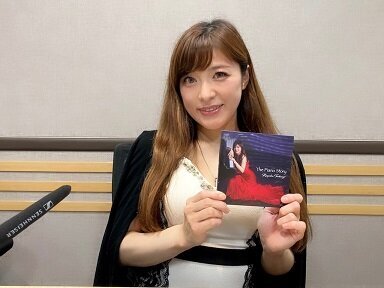 高木里代子4.jpg