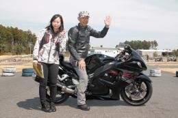 GSX1300R Hayabusa　えぬこ　ステップ堀田