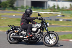 riders_221108_5.JPG