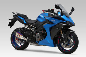 riders_221115_1.jpg