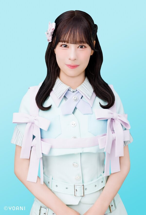 08_高橋舞_はしご高_通常_1600px.jpg