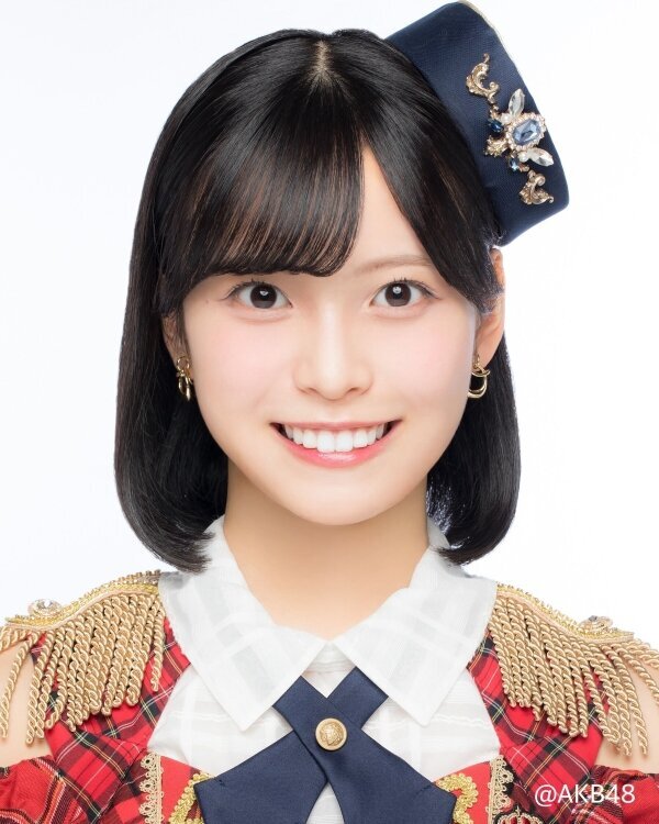新井彩永＠AKB付き.jpg
