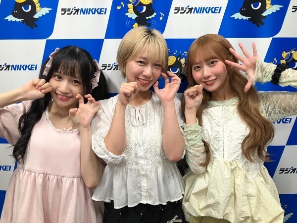 第127回ゲスト研究員はwqwqの倉田つきみさんと寺尾日女香さん、山口恋生さんの3人！